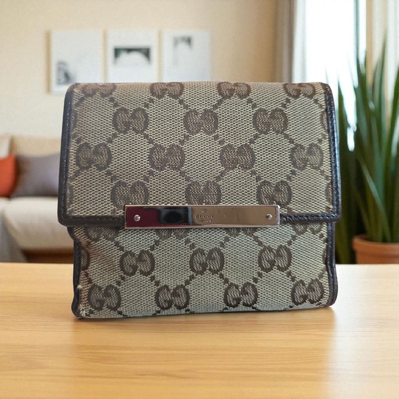 Gucci Brown Signature BIFOLD Wallet with Dustbag Vintage - Picture 2 of 16